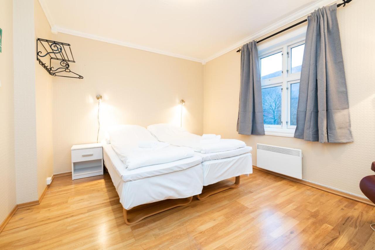 Grand Hotell Sauda Budget Dış mekan fotoğraf